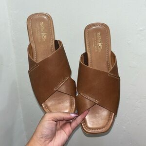 Coach and Four Made in Italy Sandals